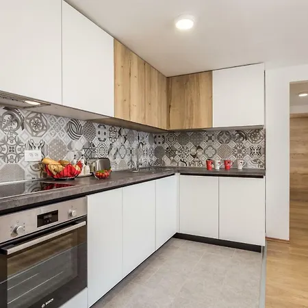 Seafront Voyo Apartmán Ika